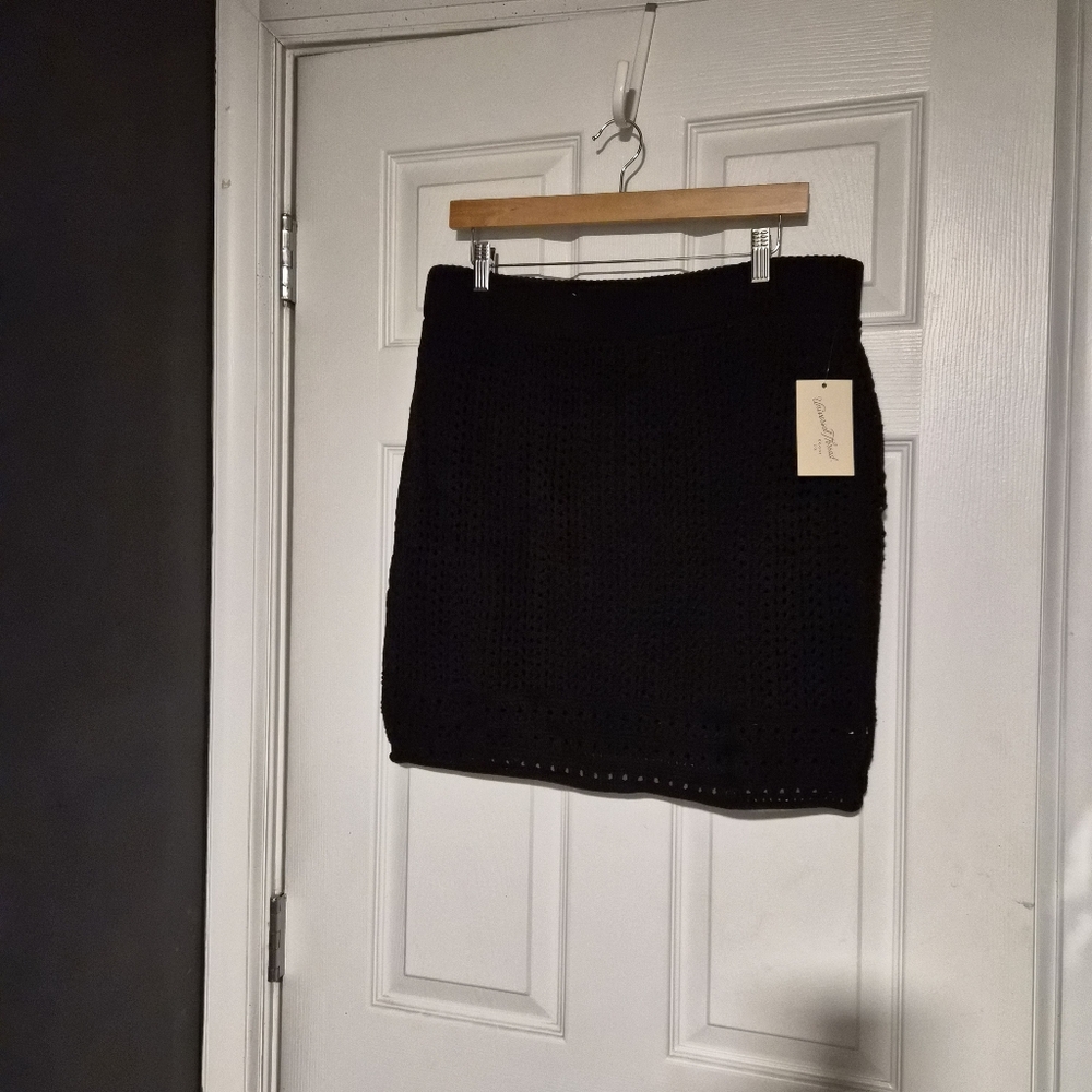 ​Universal Thread NWT Black Crochet Knit Mini Skirt - Women's Large